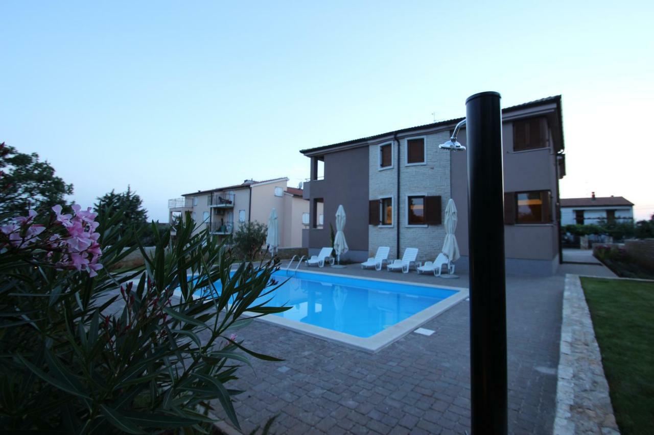 Villa Dora Vabriga Tar-Vabriga Εξωτερικό φωτογραφία